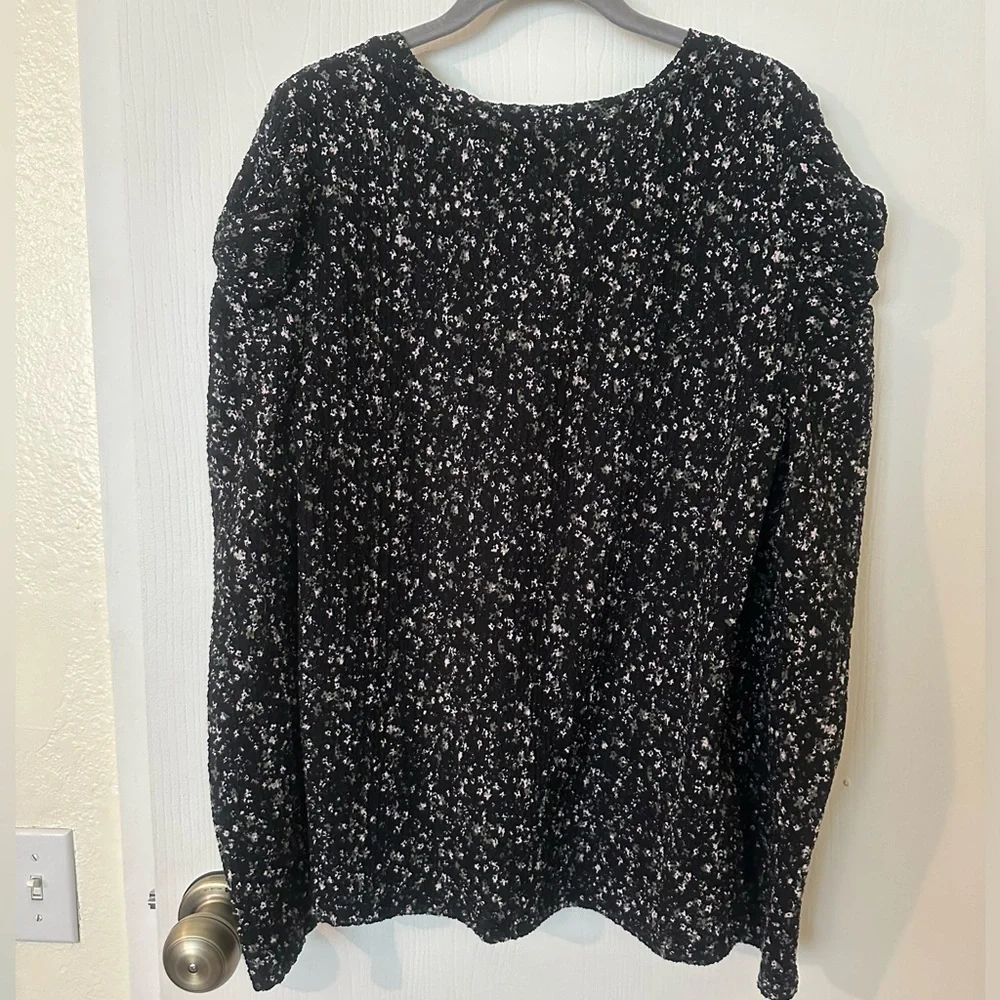 LOFT twist sleeve